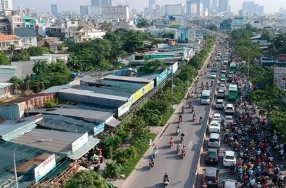 HCMC wants to take back land along new road projects